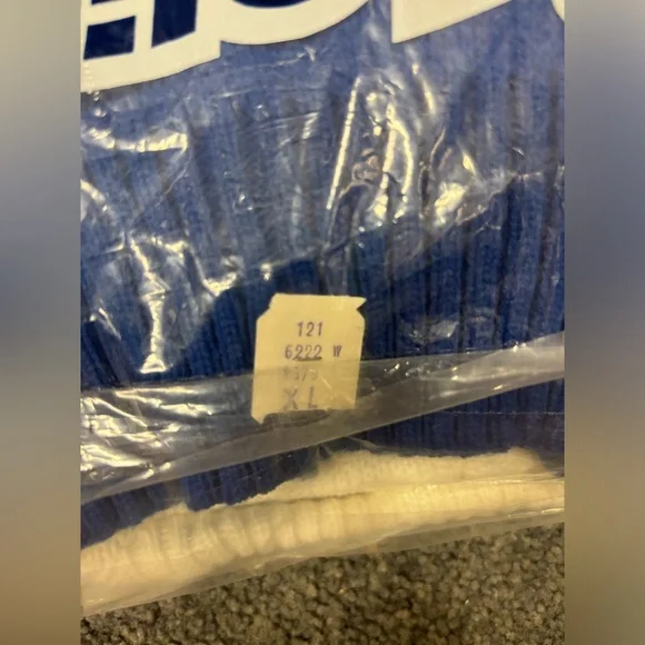 Vintage Broncos Sweater - Picture 5 of 5